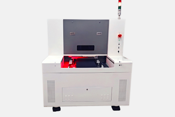 金手指顯卡切割沖型設(shè)備—金手指激光切割機(jī)